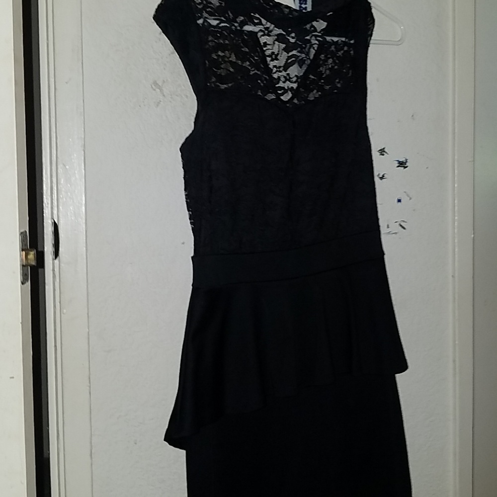 Black peplum lace dress